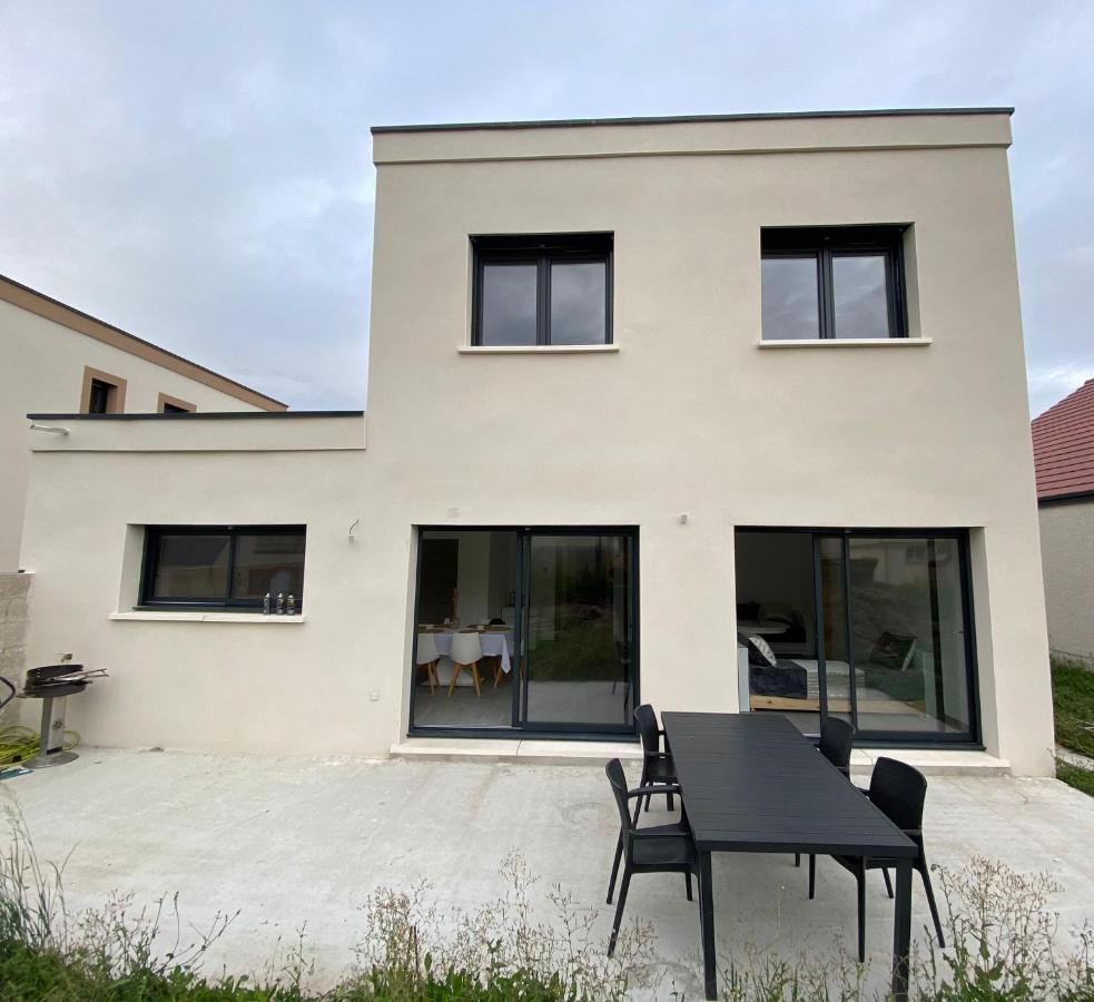 Maison Moderne Is-sur-Tille Exteriör bild